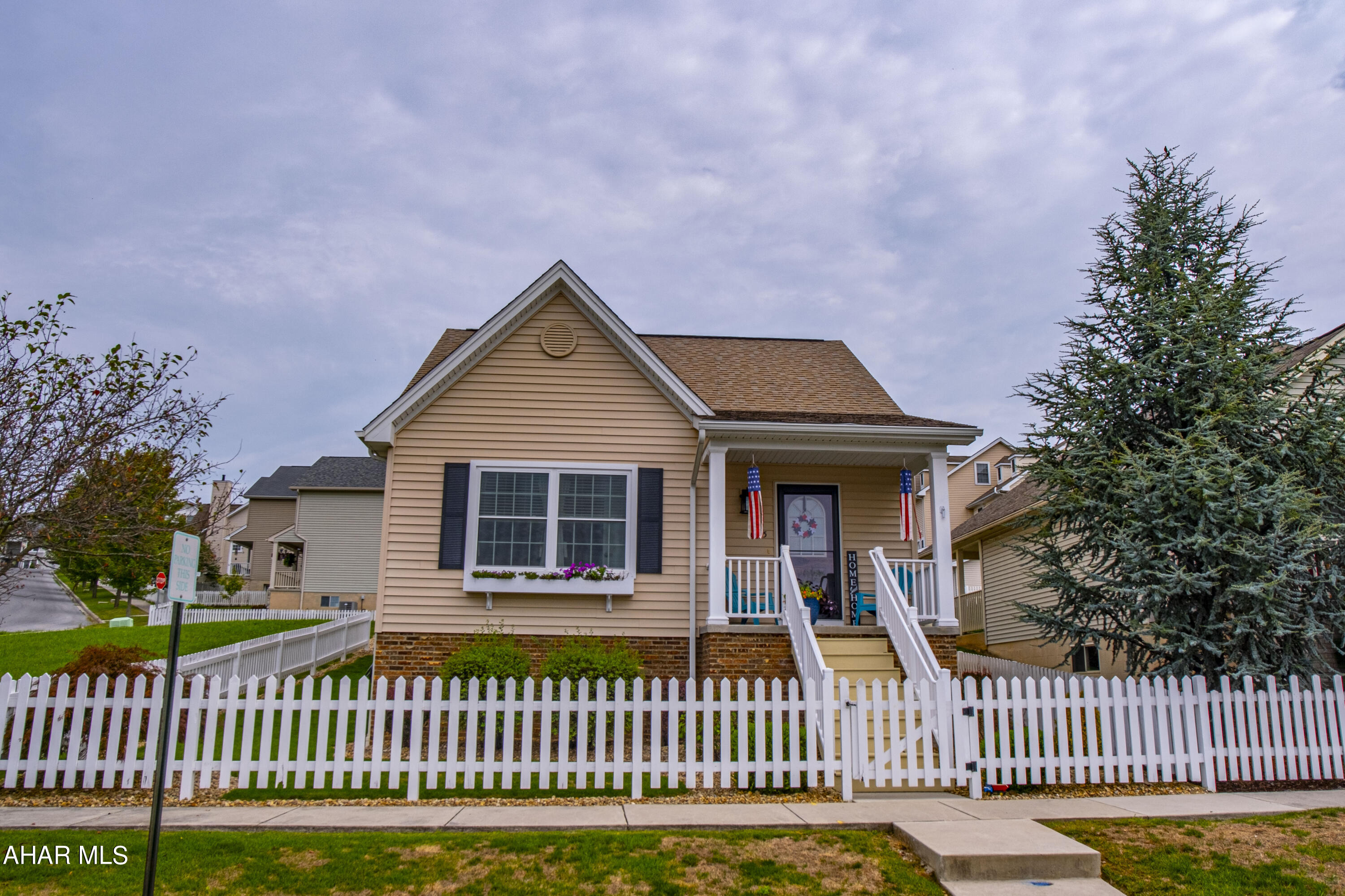 Holiday Hills - Residential