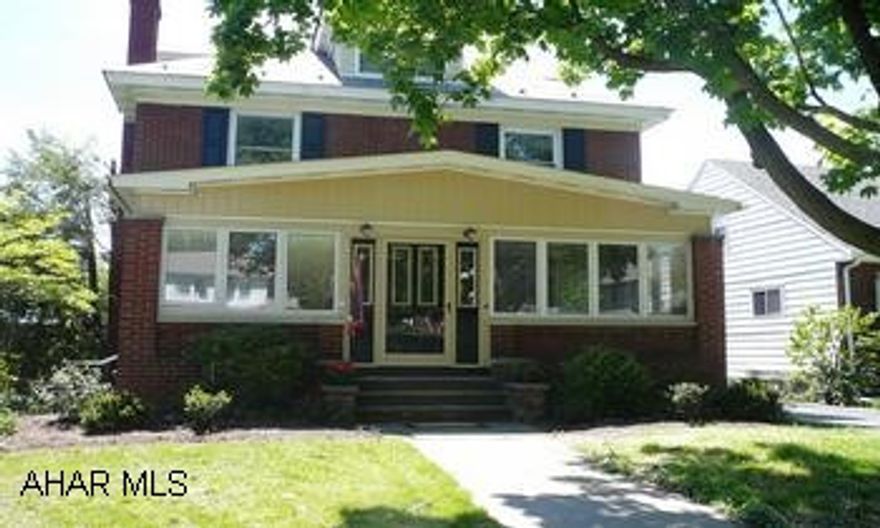 CLASSIC BRICK W/ NEW 2 1/2 BA. HW FLOORS AND TRIMS. NEW CARPETING THROUGHOUT 2ND AND 3RD FLOORS. NEW POOL LINER. DET. GARAGE. 2ND FLOOR LAUNDRY ROOM. TWO STAINED GLASS WINDOWS. A MUST SEE! CLASSIC BRICK W/ NEW 2 1/2 BA. HW FLOORS AND TRIMS. NEW CARPETING THROUGHOUT 2ND AND 3RD FLOORS. NEW  POOL LINER. DET. GARAGE. 2ND FLOOR LAUNDRY ROOM.TWO STAINED GLASS WINDOWS. A MUST SEE!