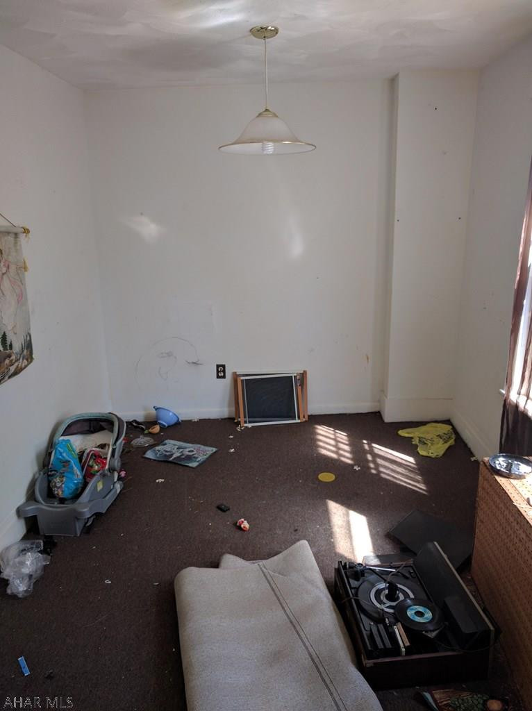 Juniata - Commercial Sale