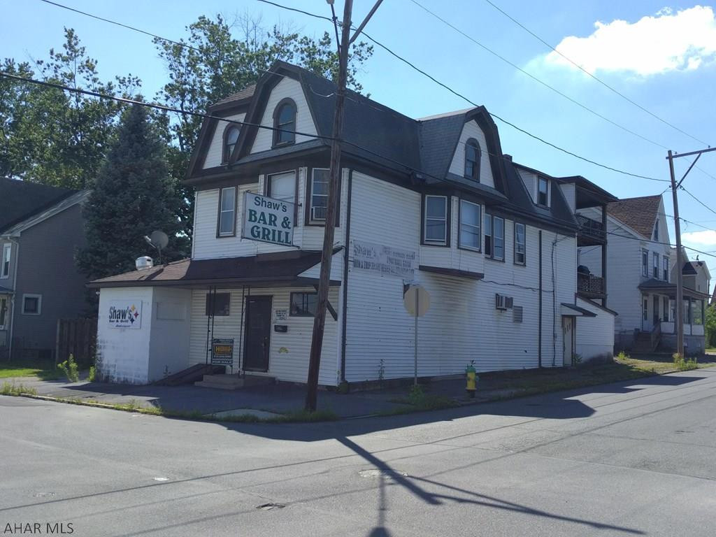 Juniata - Commercial Sale