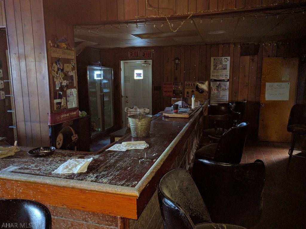 Juniata - Commercial Sale