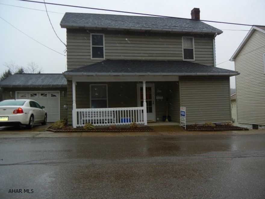 Very nicely updated, spacious two-story in Borough of Lilly.  Wonderful deck off kitchen, fenced backyard.