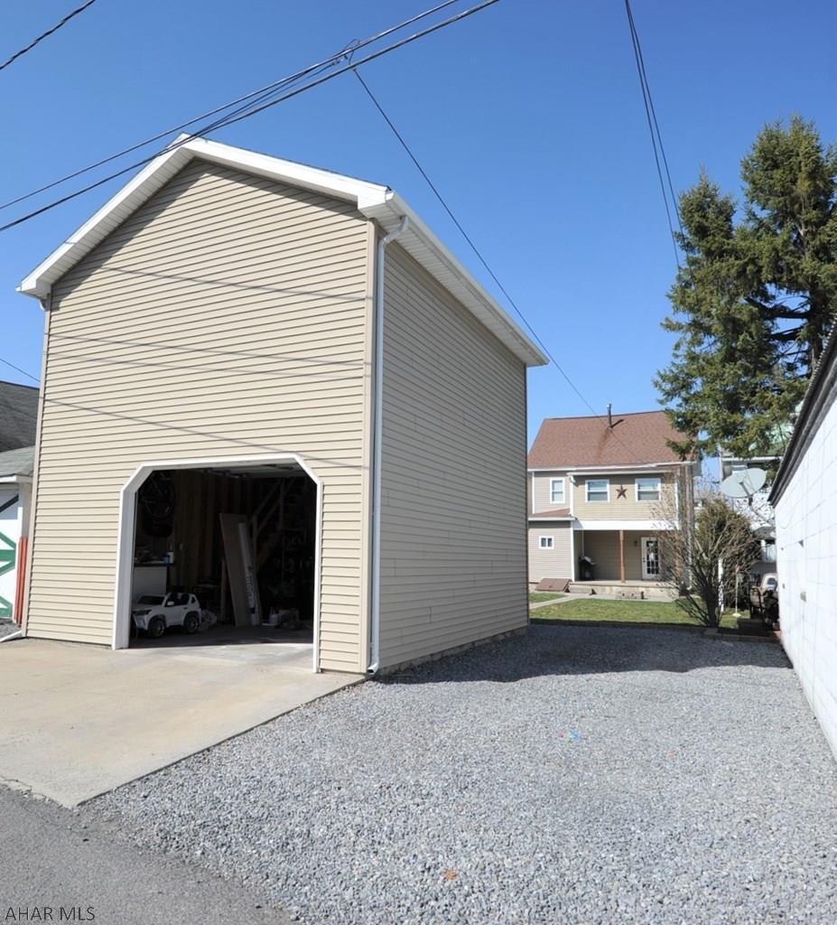 Unknown - Residential