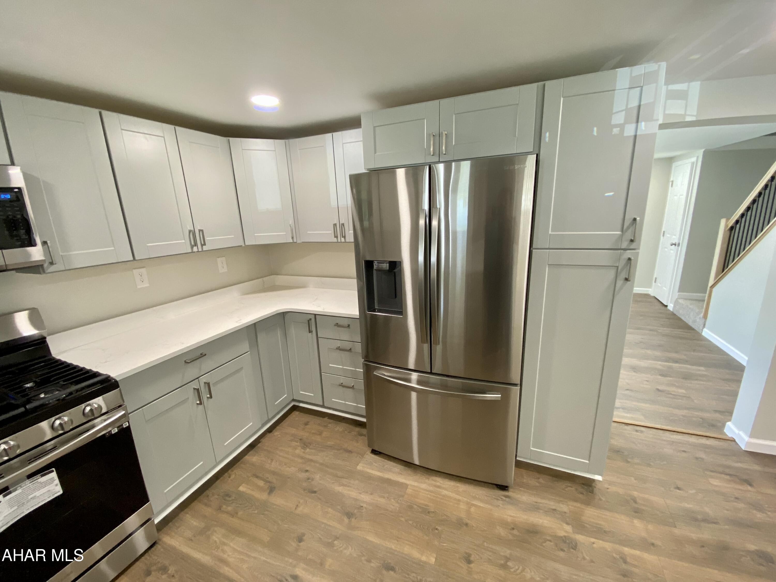 Foot of Ten - Residential