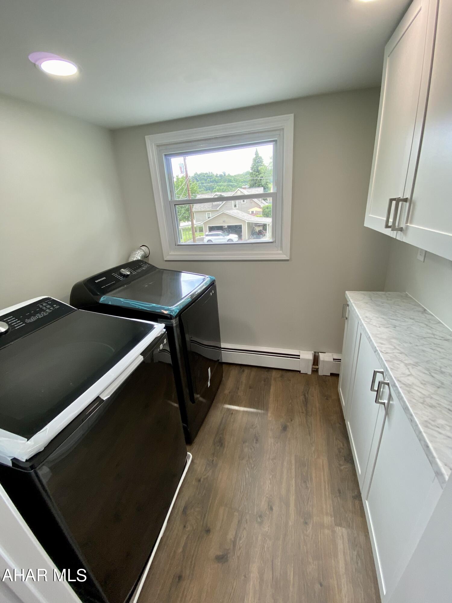 Foot of Ten - Residential