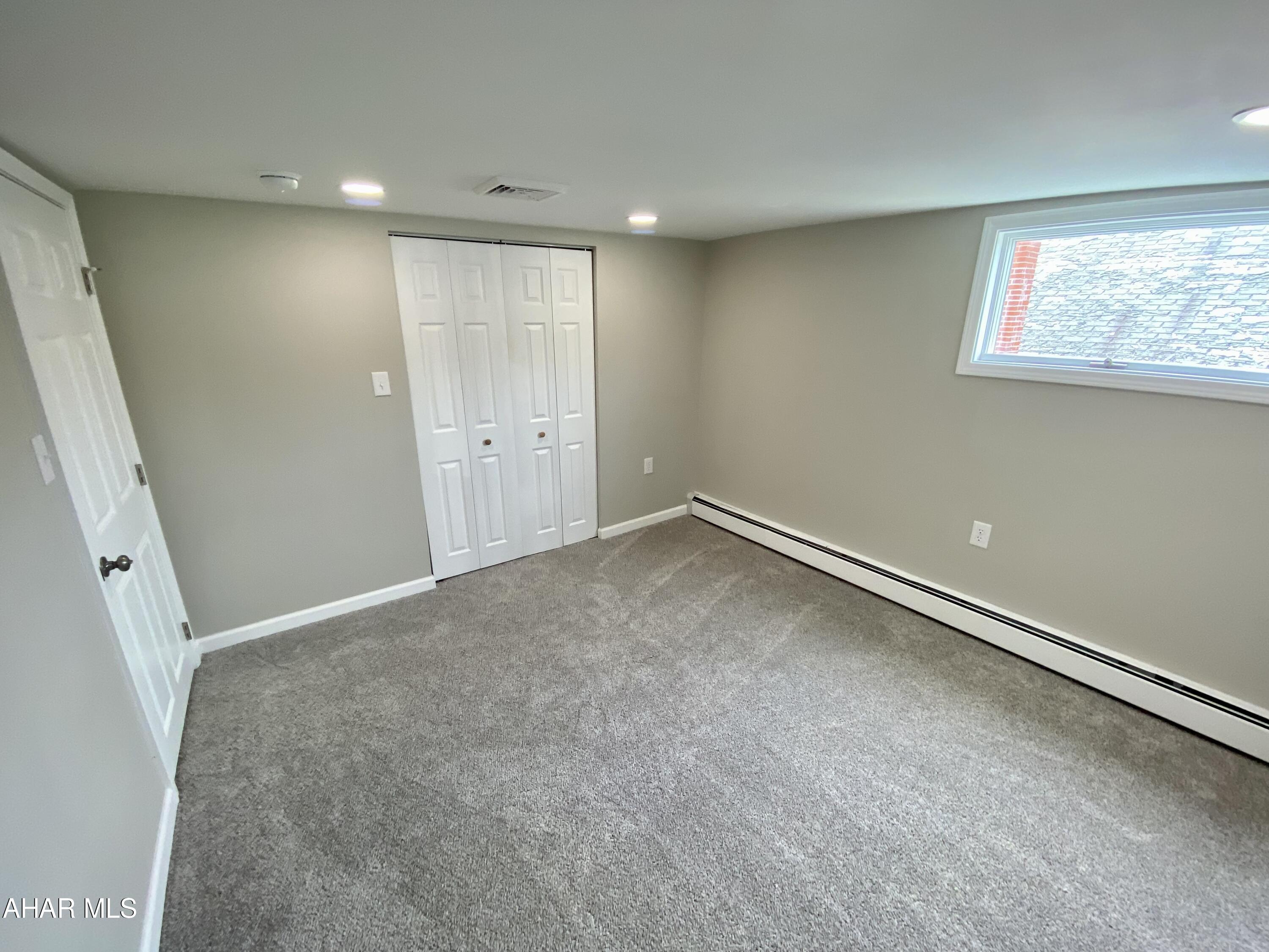 Foot of Ten - Residential