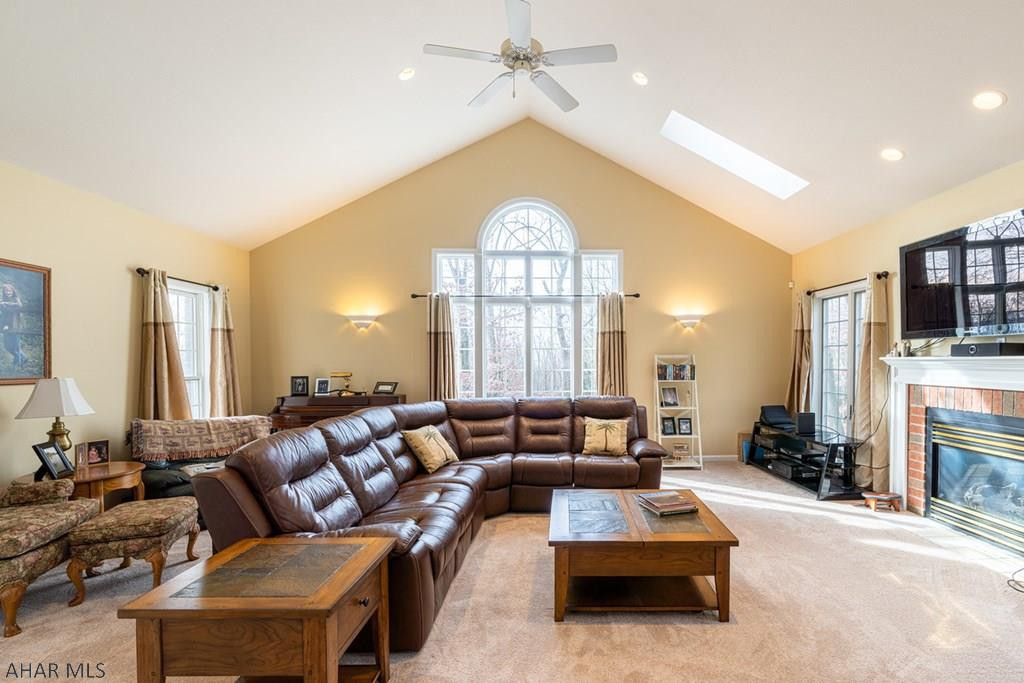 Stonehedge - Residential