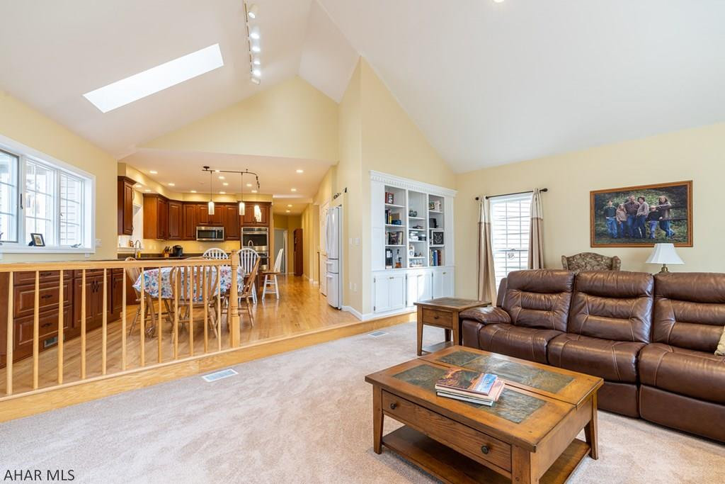 Stonehedge - Residential