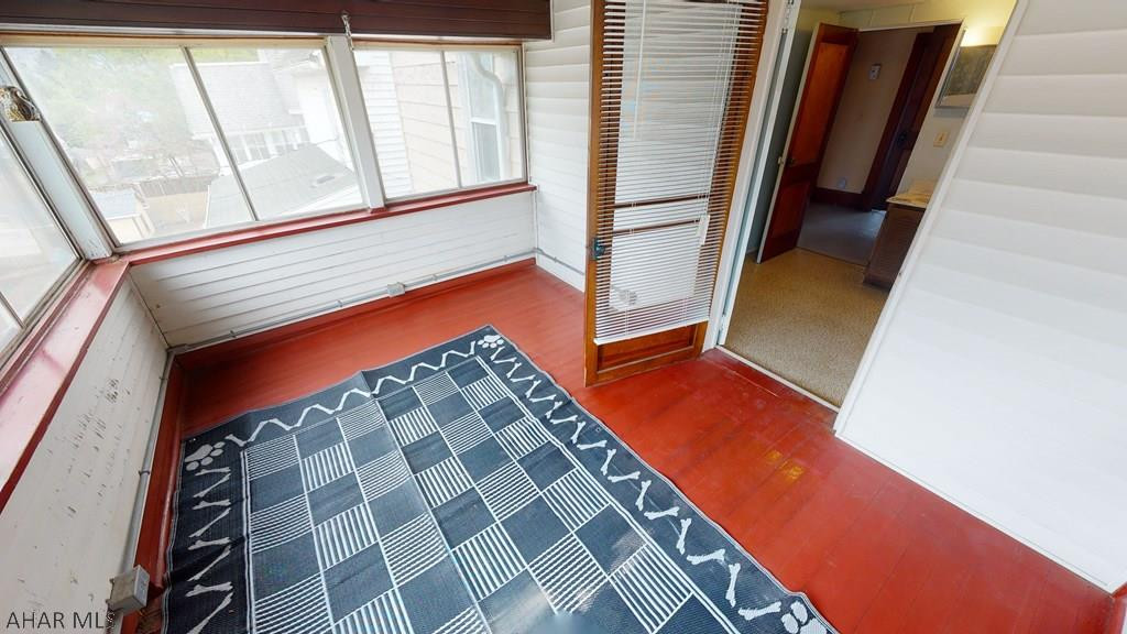 Juniata - Residential