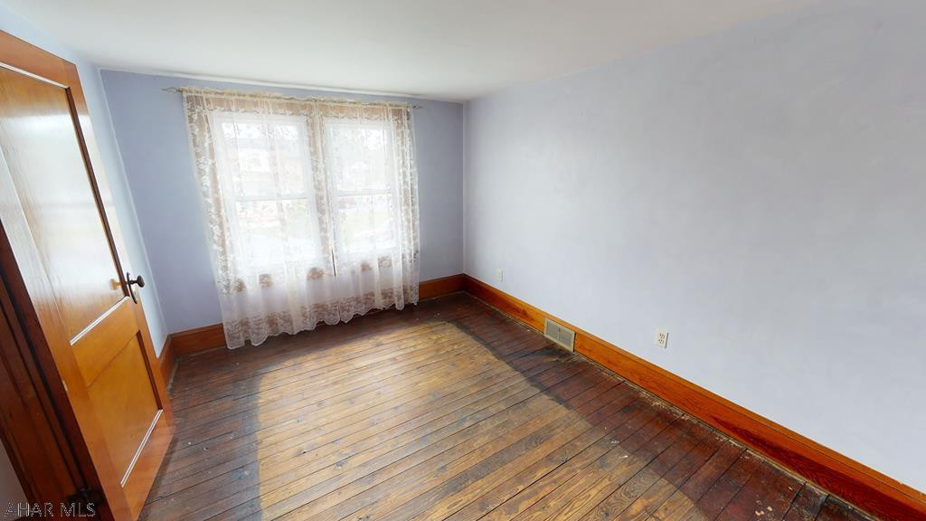 Juniata - Residential