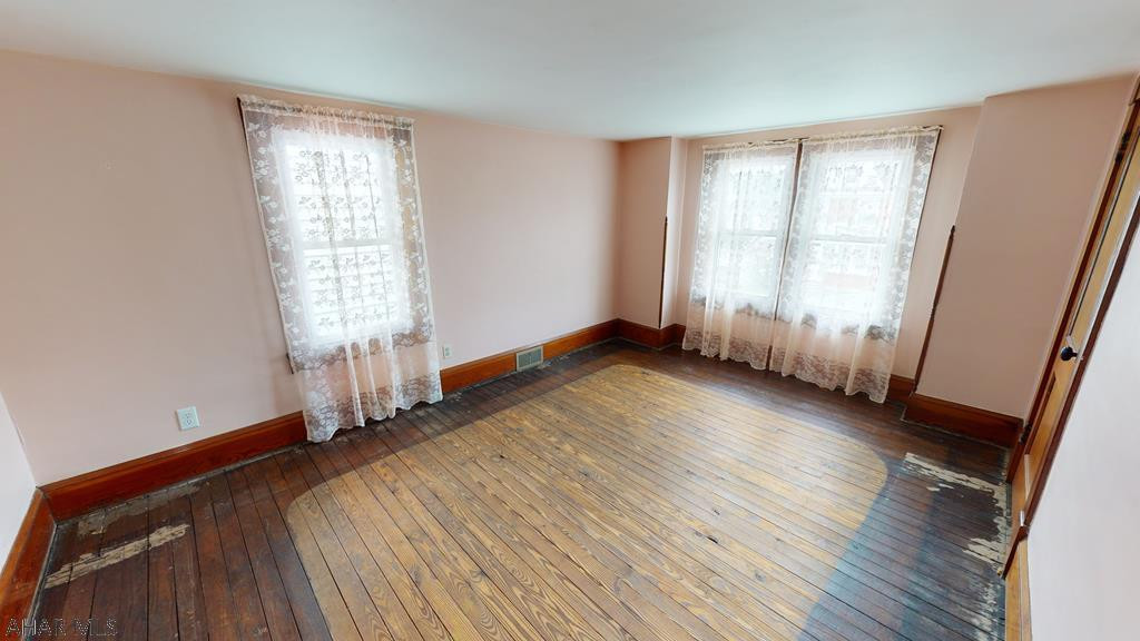 Juniata - Residential