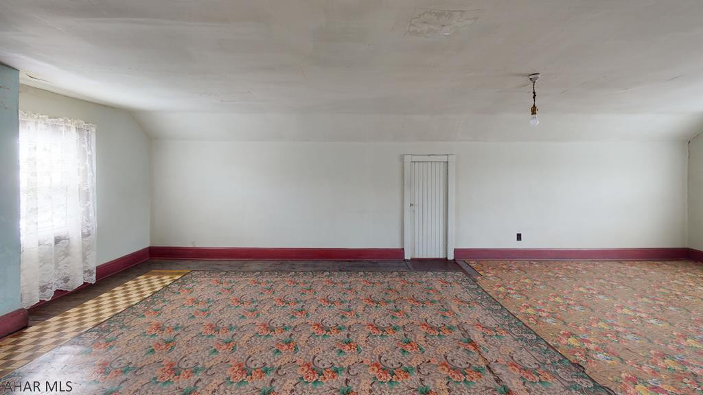 Juniata - Residential