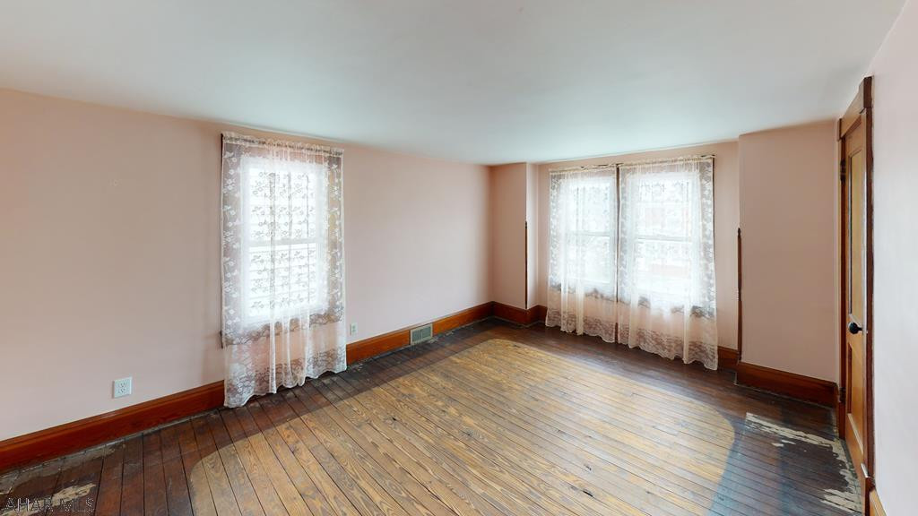 Juniata - Residential