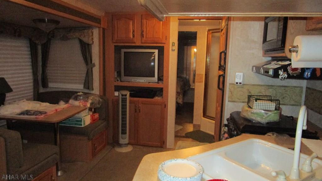 Glendale Yearound - Residential