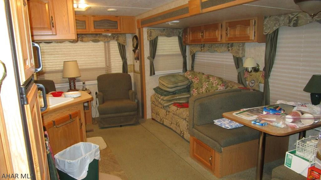 Glendale Yearound - Residential