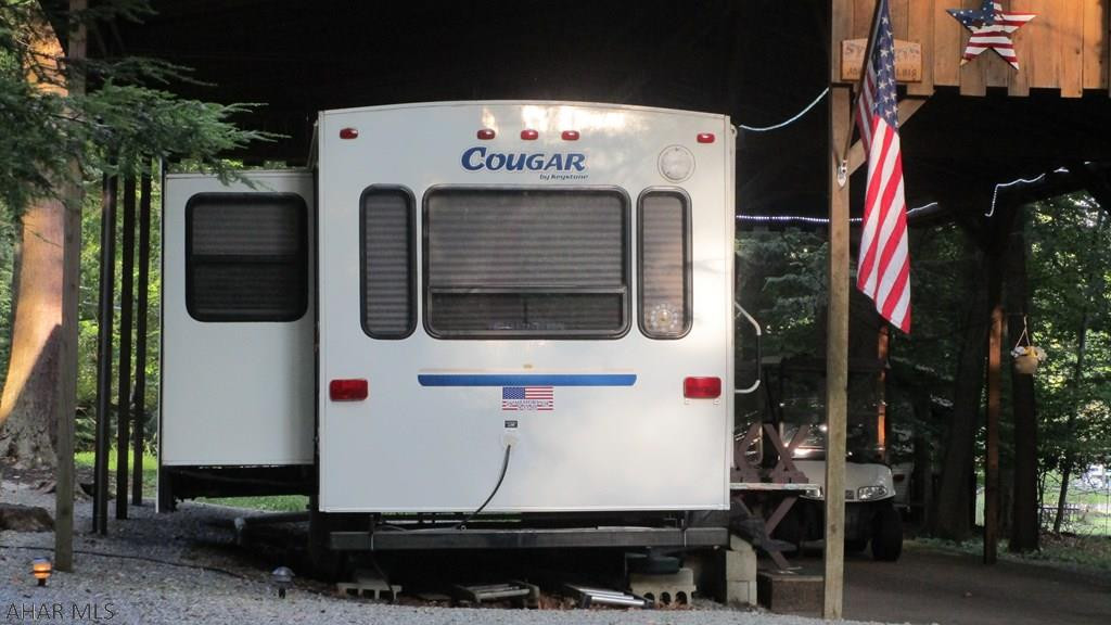 Glendale Yearound - Residential