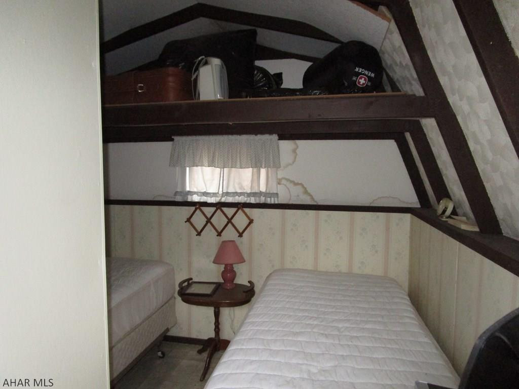 Glendale Yearound - Residential