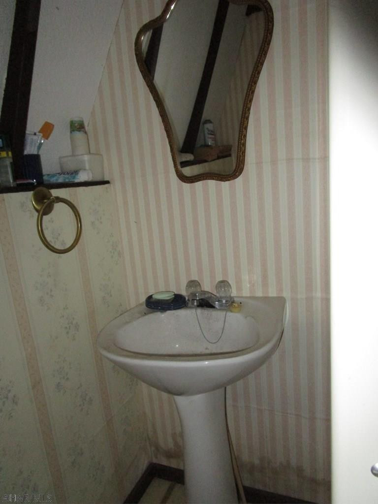 Glendale Yearound - Residential