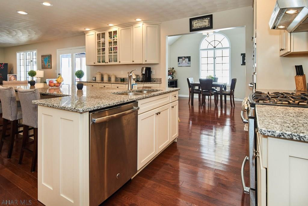 Elmwood - Residential