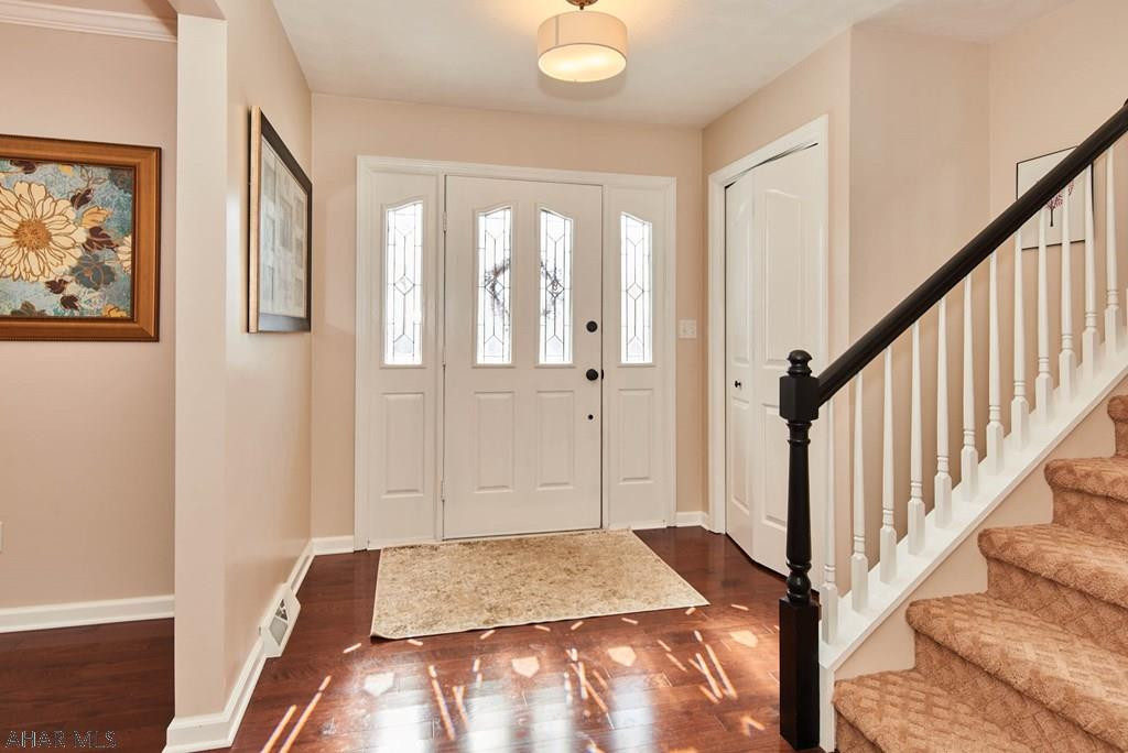 Elmwood - Residential