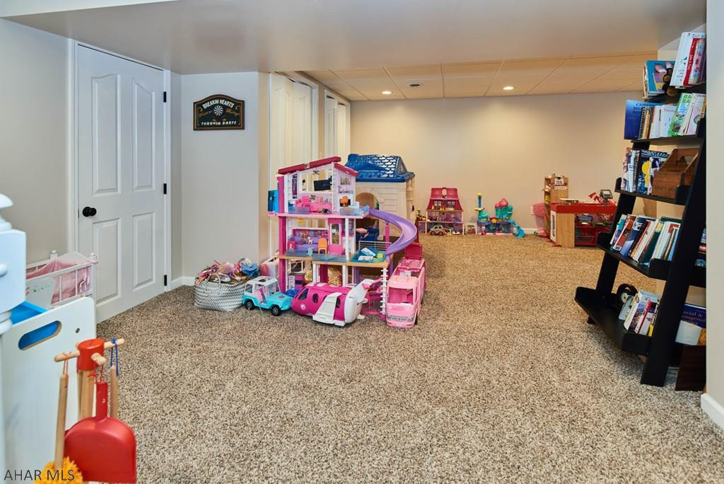 Elmwood - Residential