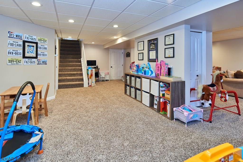 Elmwood - Residential