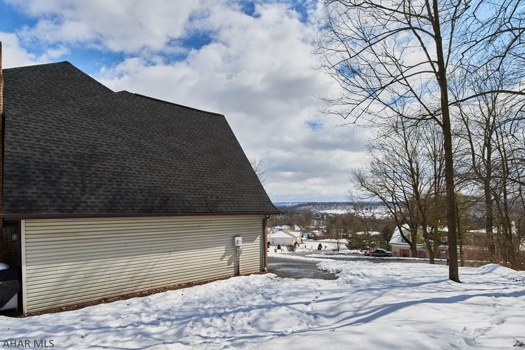 Elmwood - Residential