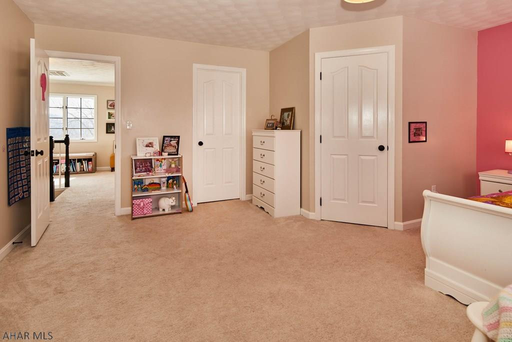 Elmwood - Residential