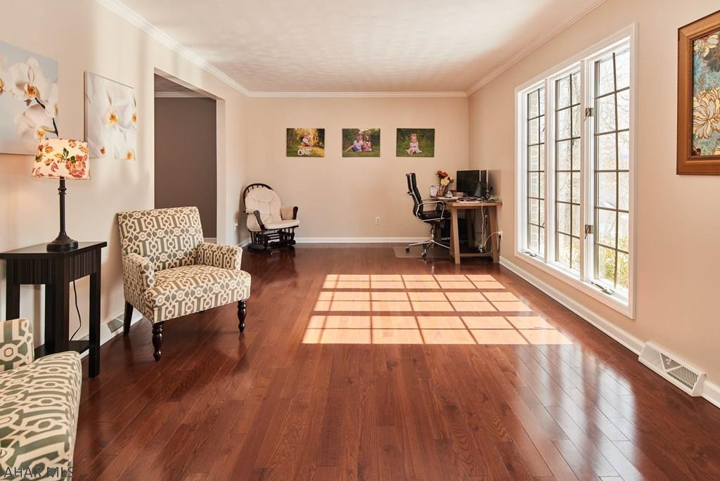 Elmwood - Residential