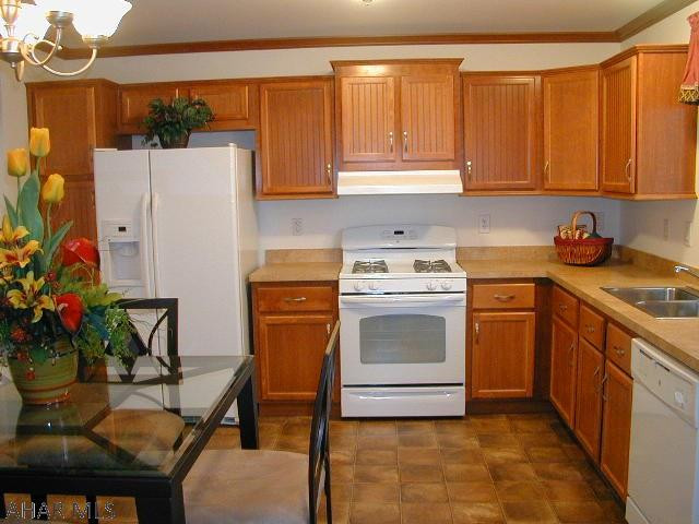 Deer Meadow 55+ Gated Community - Residential