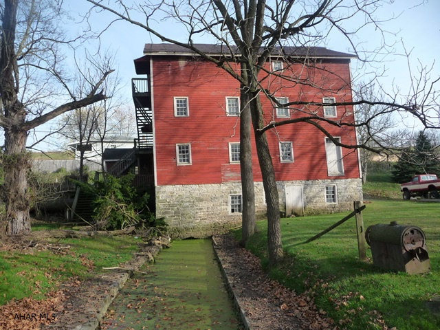 Unknown - Commercial Sale