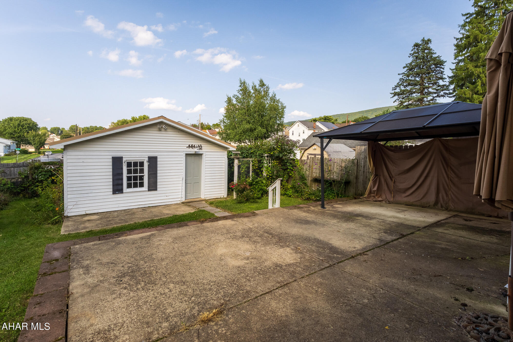 East End - Residential