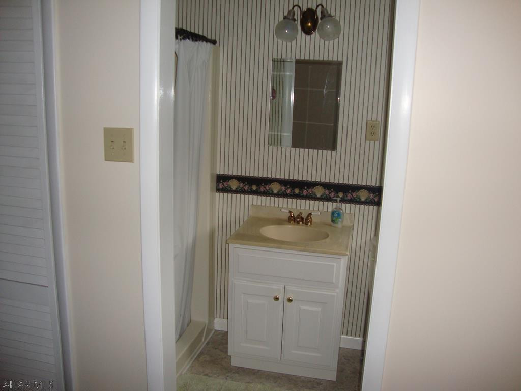 Sinking Valley - Residential