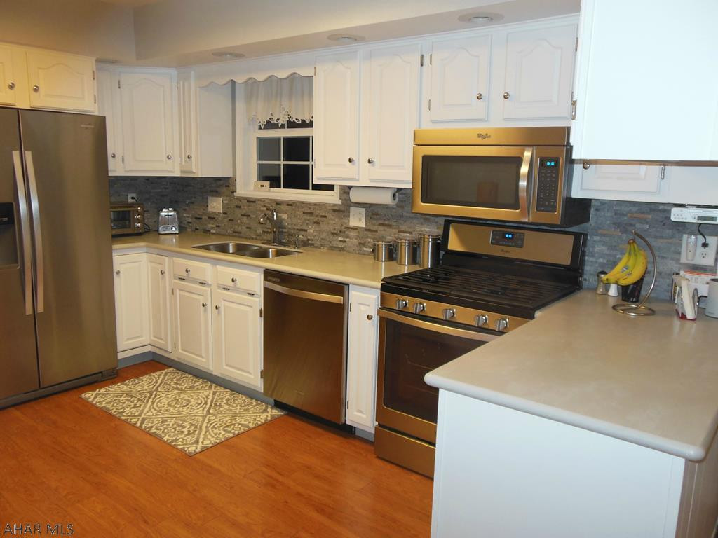 Brentwood - Residential