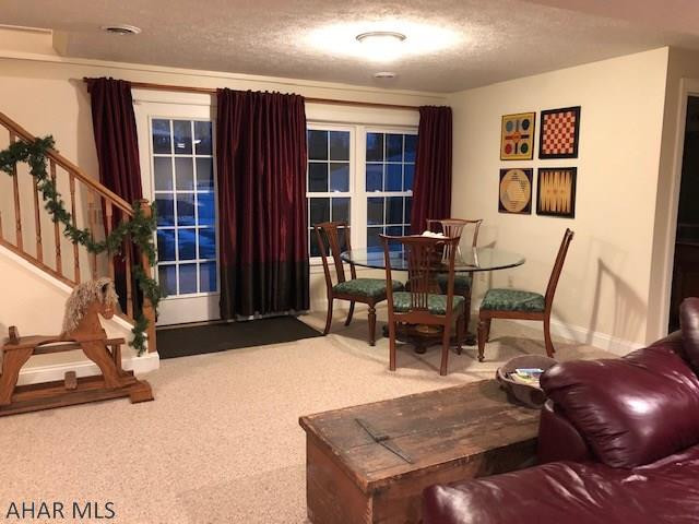 Hawthorne Manor - Residential