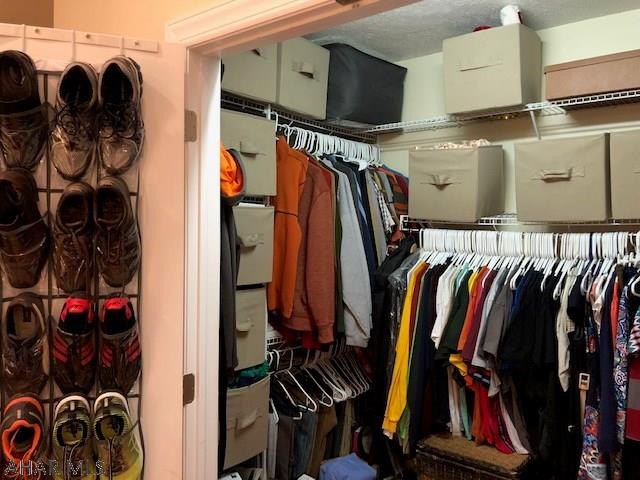 Hawthorne Manor - Residential