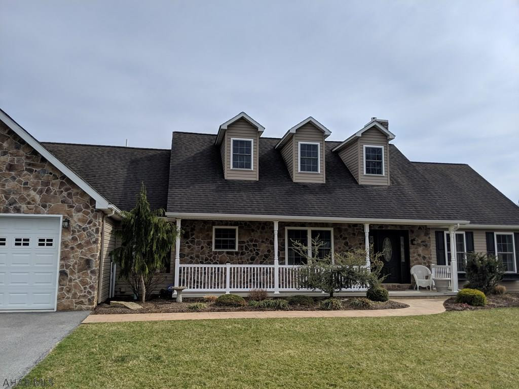 Hawthorne Manor - Residential