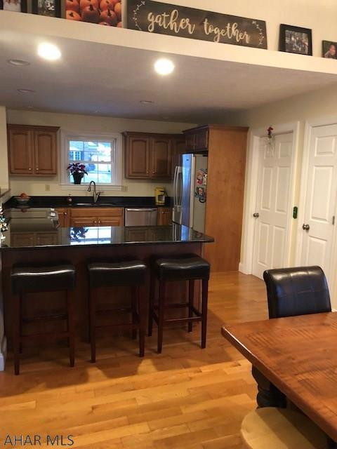 Hawthorne Manor - Residential