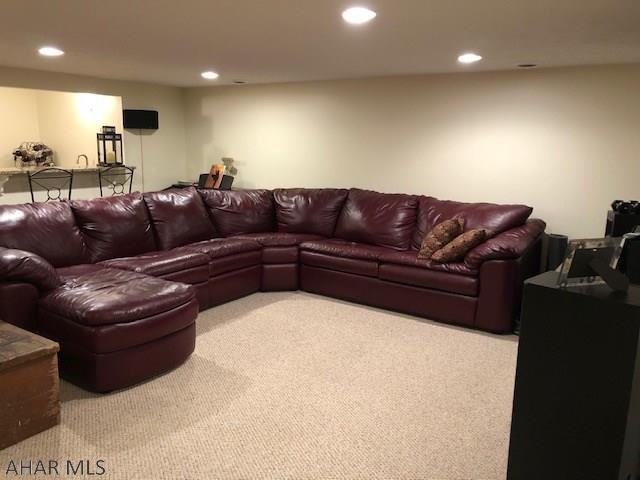 Hawthorne Manor - Residential