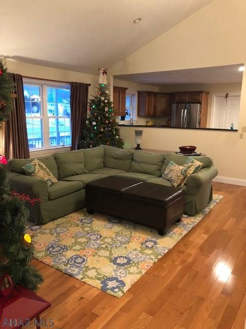 Hawthorne Manor - Residential