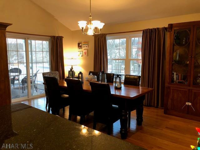 Hawthorne Manor - Residential