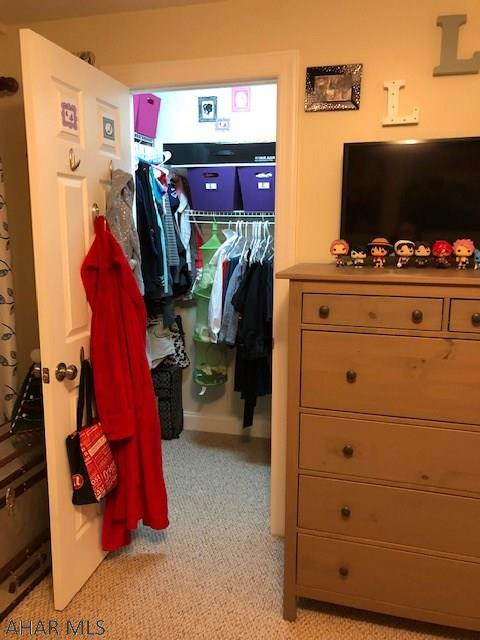 Hawthorne Manor - Residential