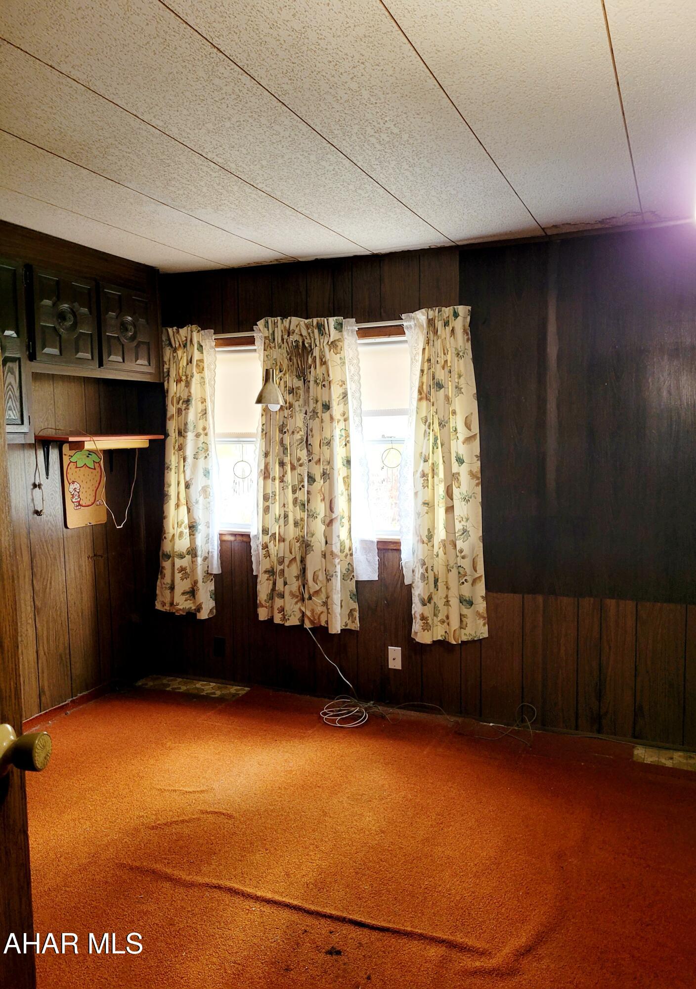 Sinking Valley - Residential