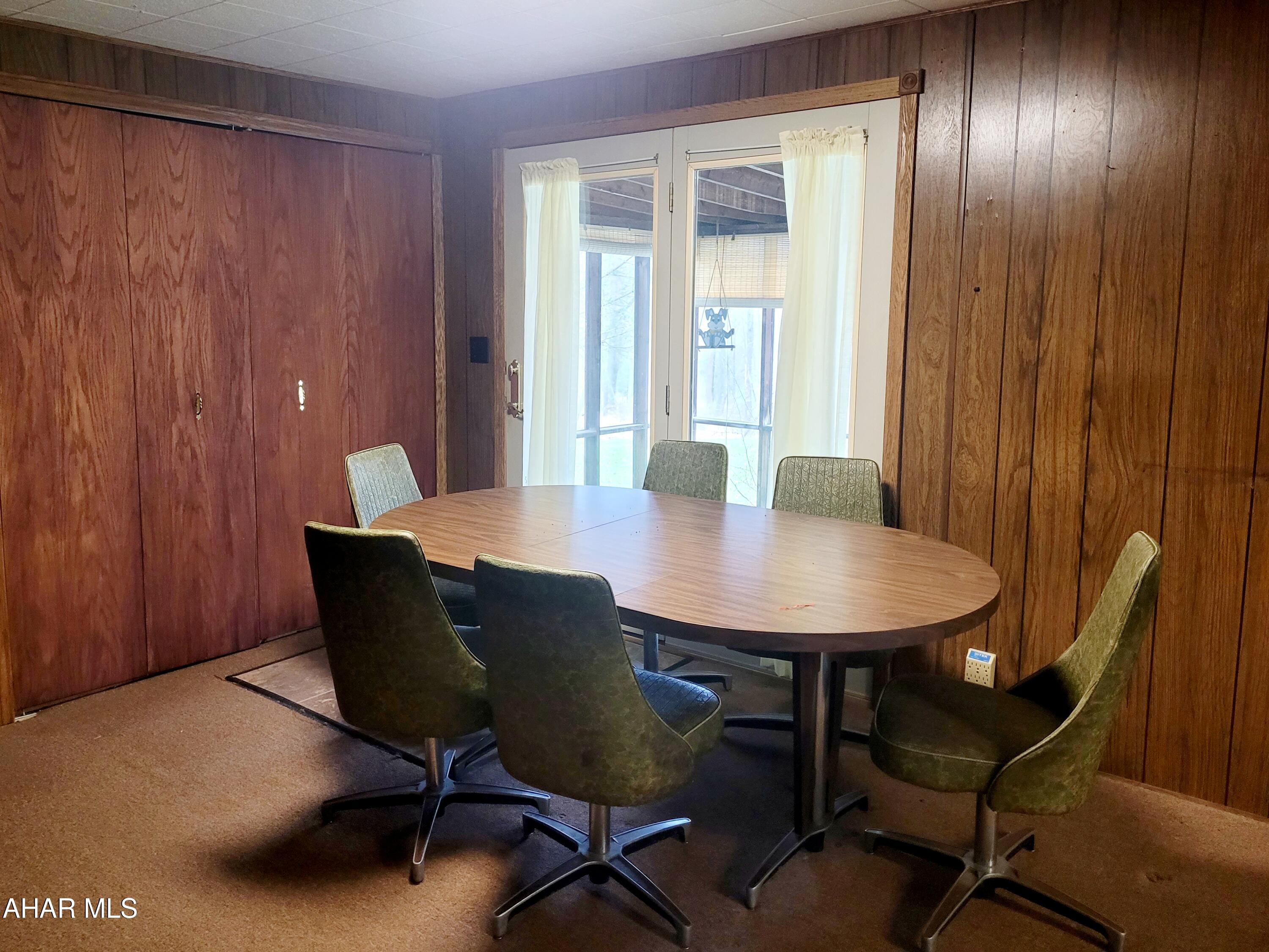 Sinking Valley - Residential