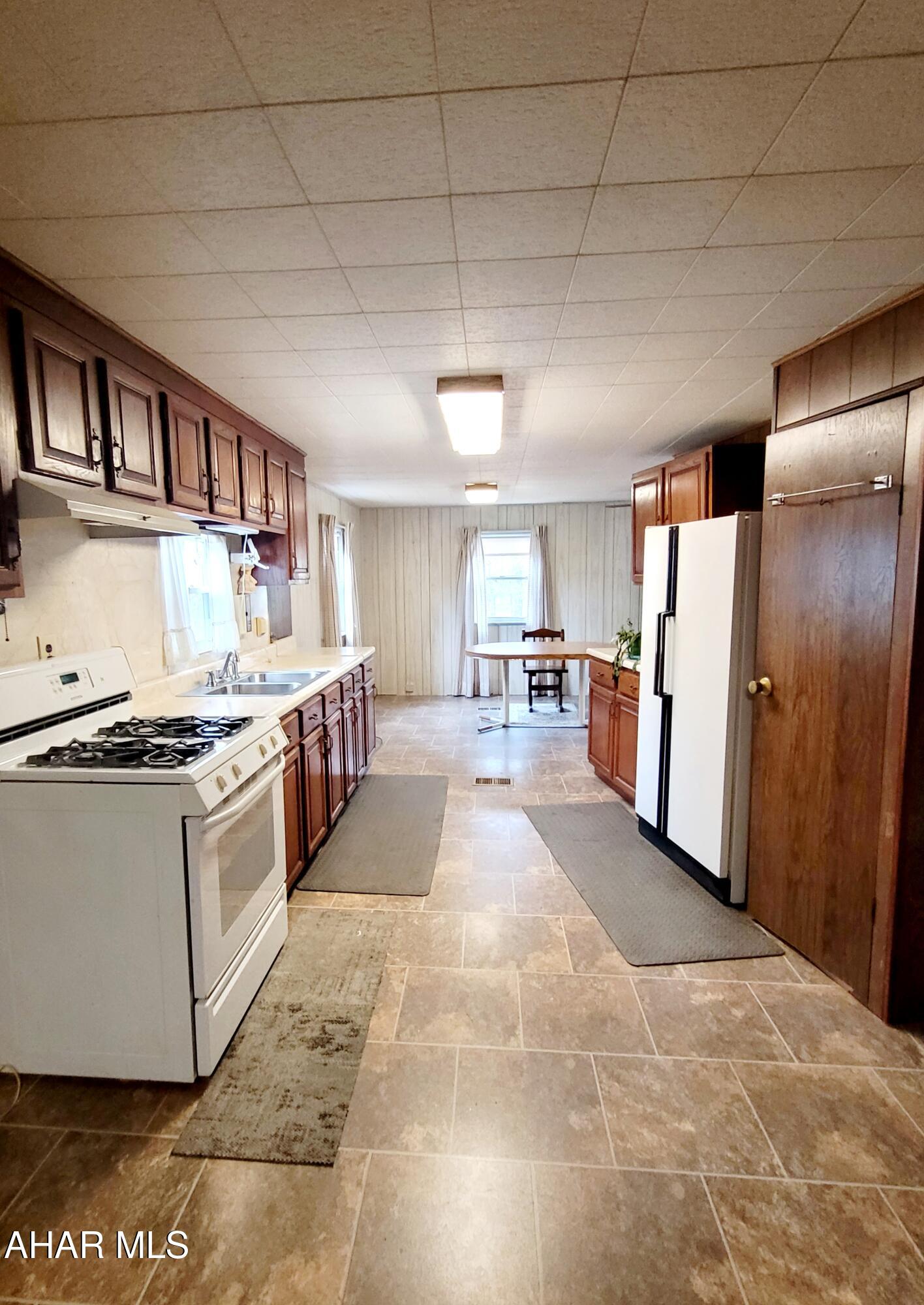 Sinking Valley - Residential