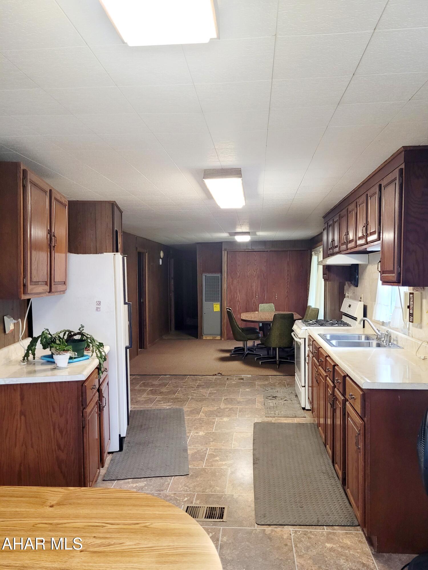 Sinking Valley - Residential