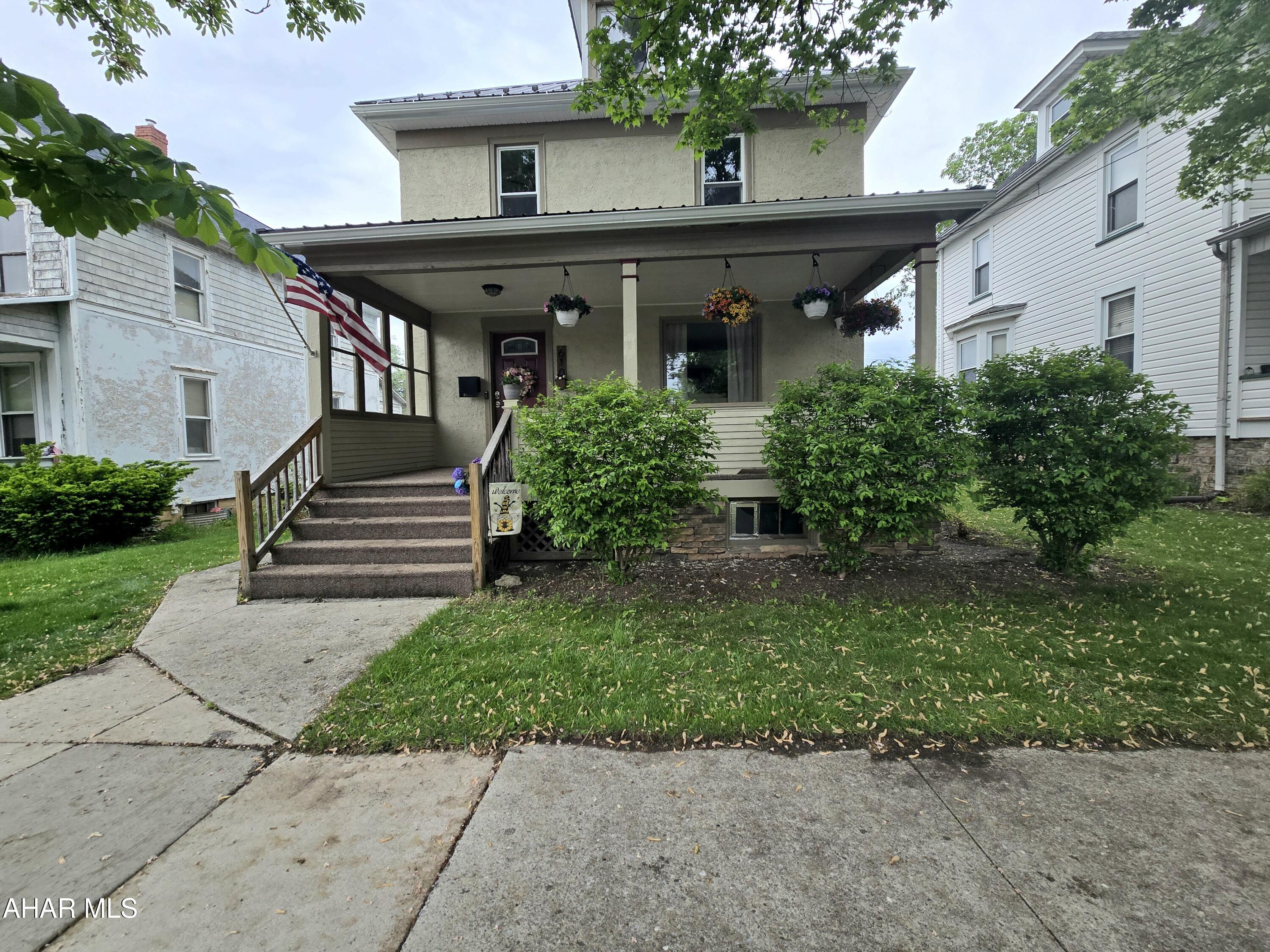 Hollidaysburg - Residential