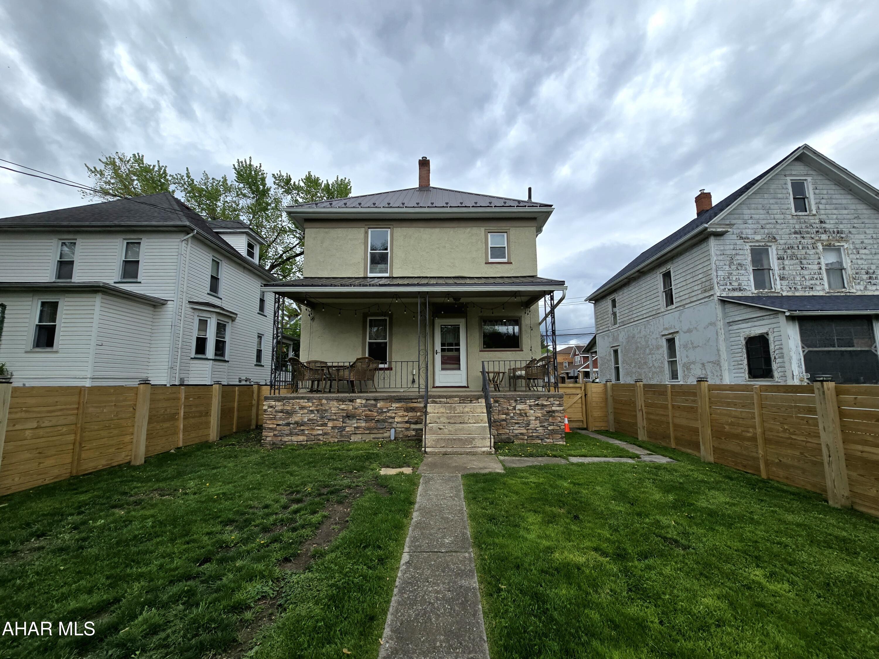 Hollidaysburg - Residential