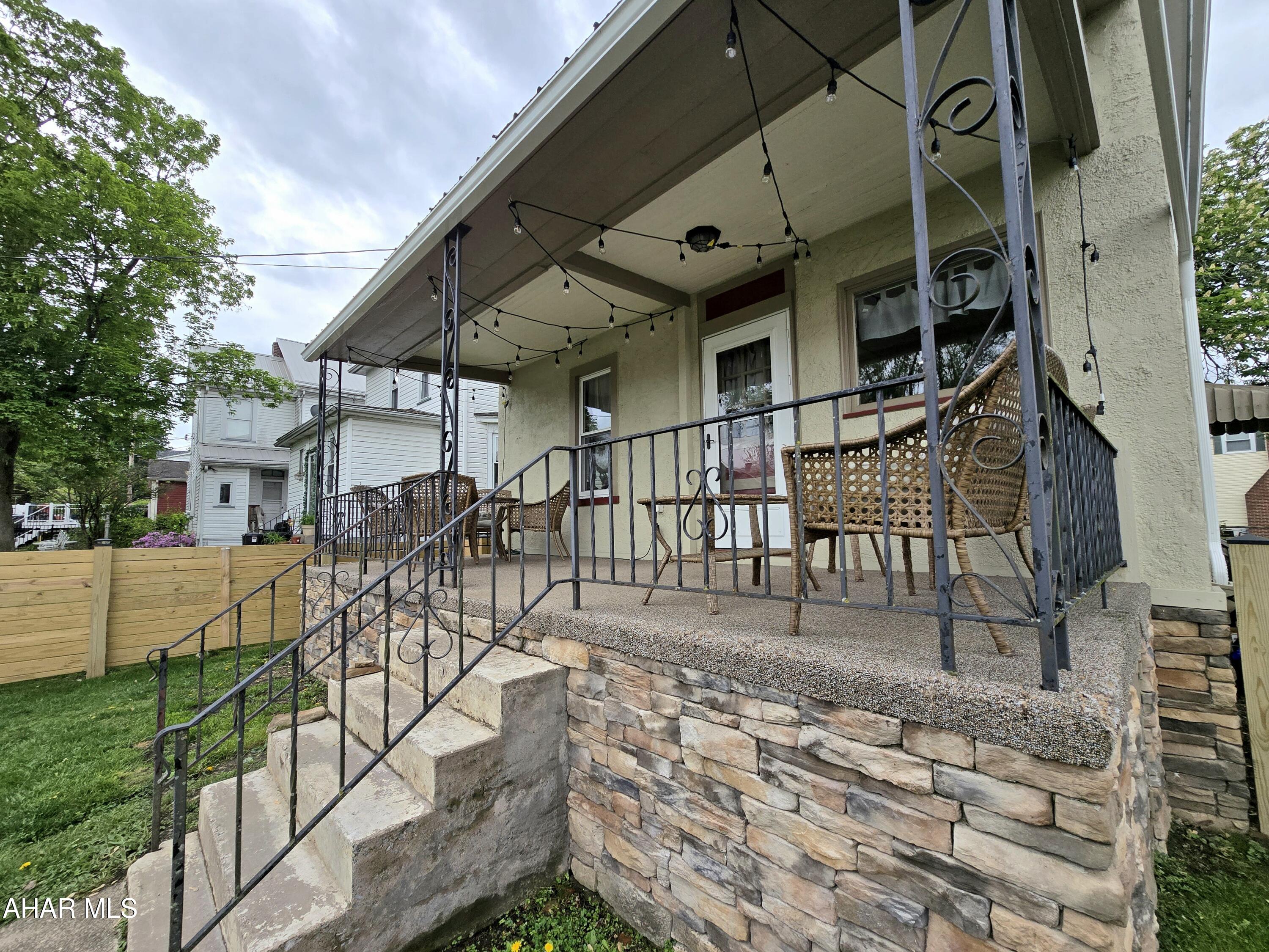 Hollidaysburg - Residential