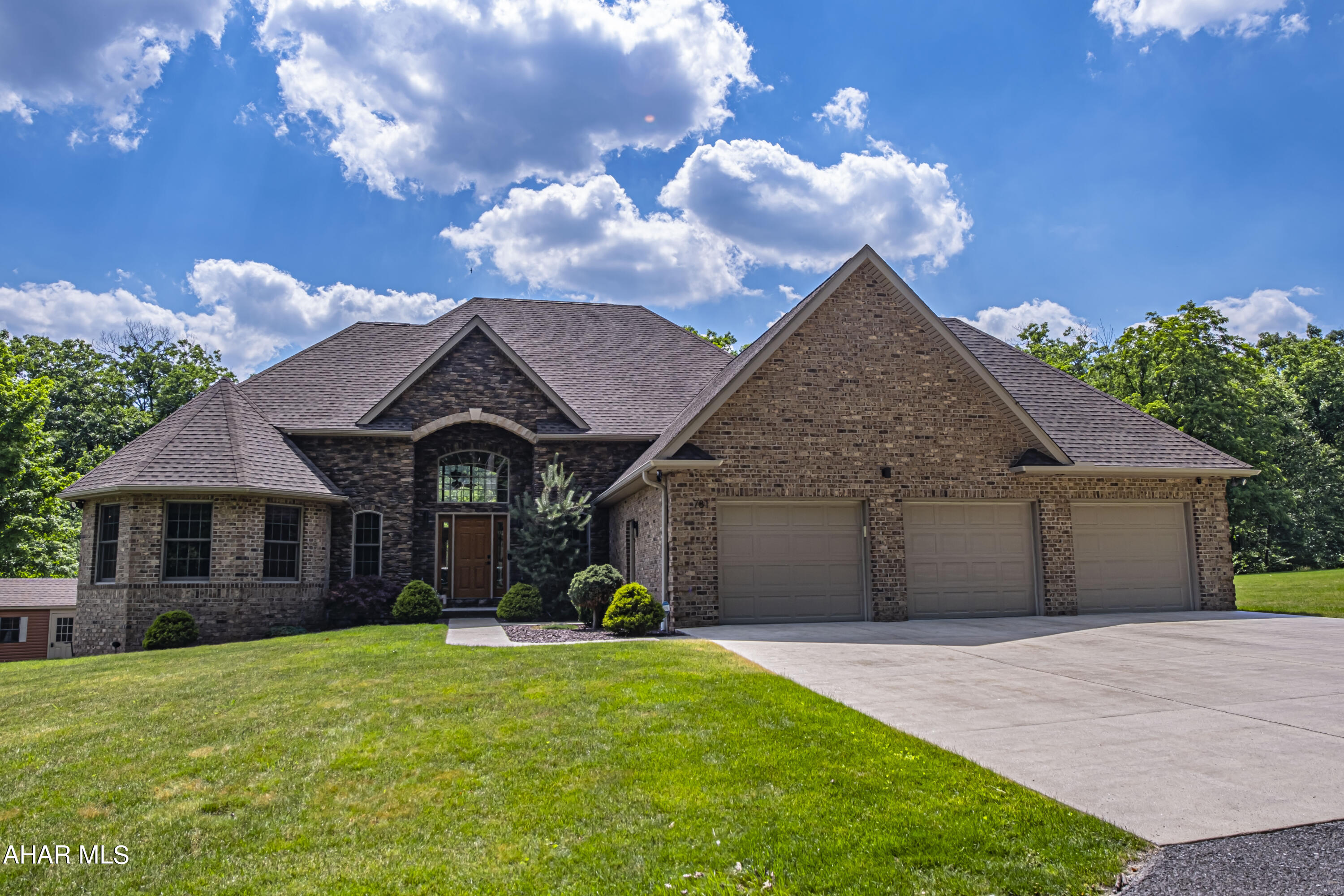 Juniata Gap - Residential